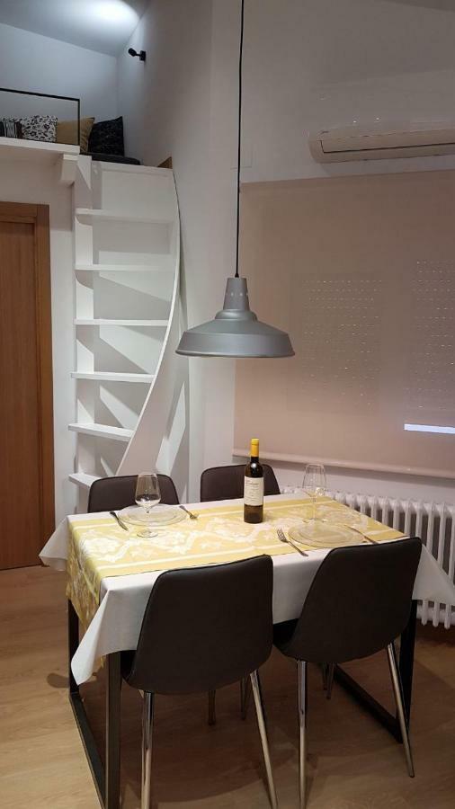 Estudio Atico Con Altillo 오렌세 외부 사진